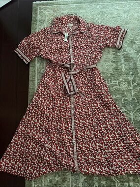 Max Studio Red and White Floral Button-Up Shirt